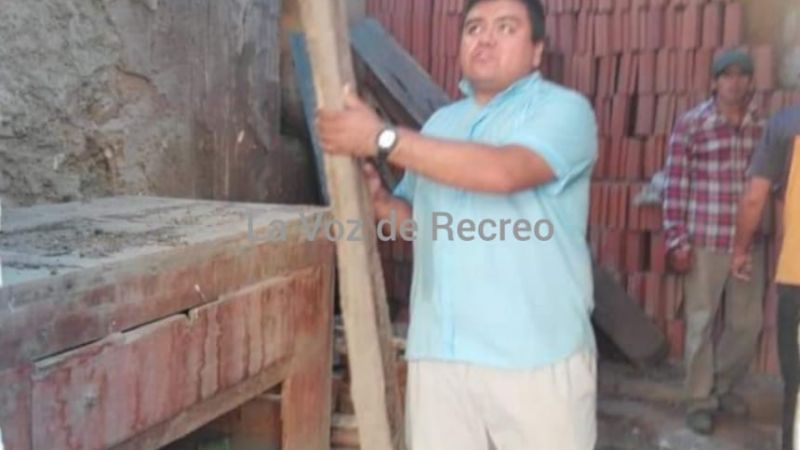 Párroco trabaja con vecinos para recuperar la capilla de Anjuli