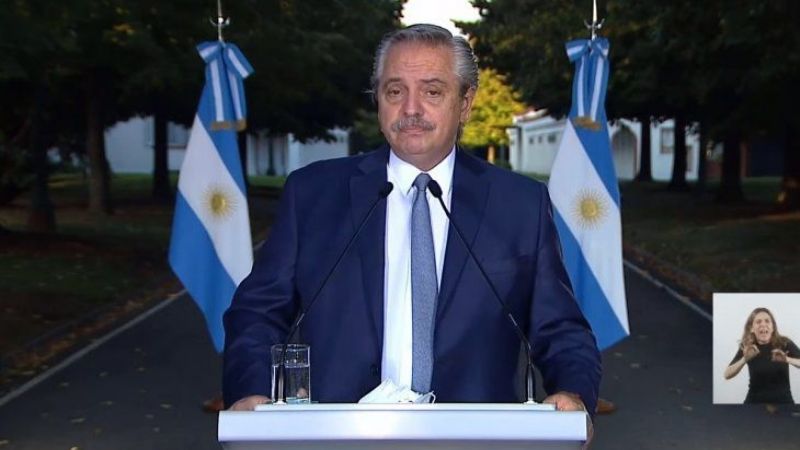 Alberto Fernández: "Me quito el traje del presidente y me visto de ser humano"