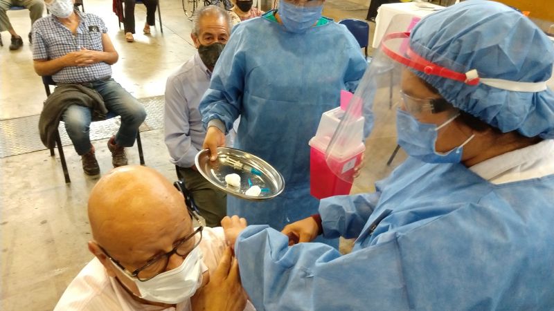 ¿Cómo continúa el operativo de vacunación?