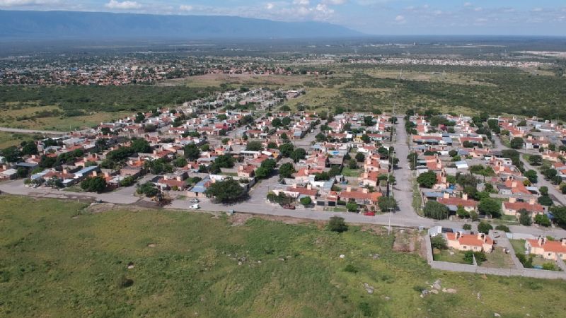 Intervienen en el barrio Antinaco por fugas de agua