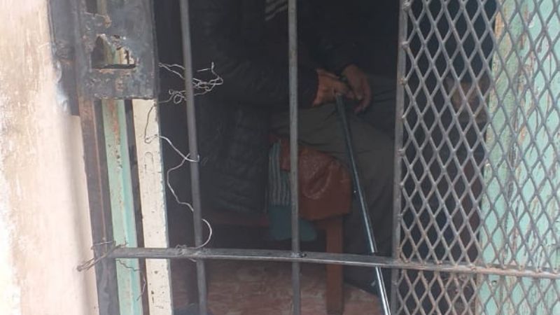 Estado de abandono: le robaron hasta la jubilación