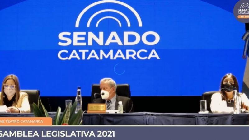 Comenzó la Asamblea Legislativa en el Cine Teatro Catamarca