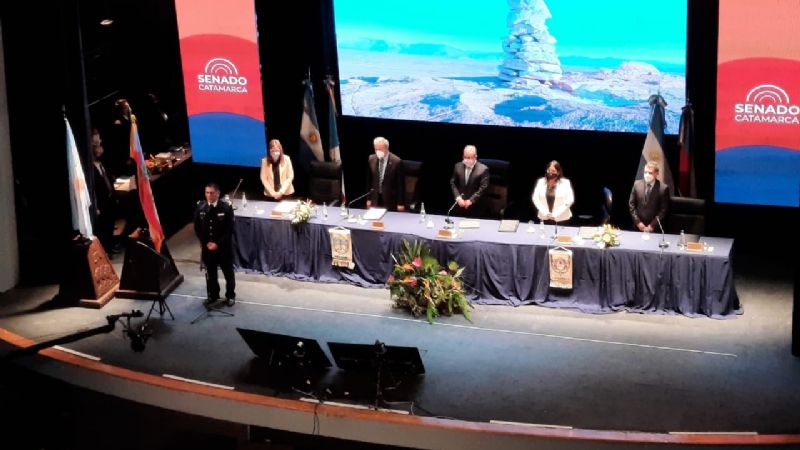 Comenzó la Asamblea Legislativa en el Cine Teatro Catamarca