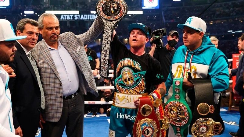 La millonada de dólares que ganó Canelo ante Saunders