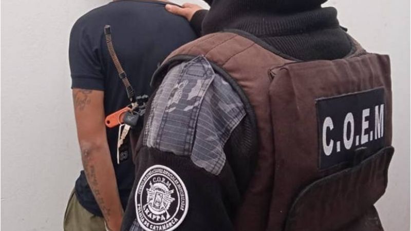 Entró a una casa a robar y quedó detenido