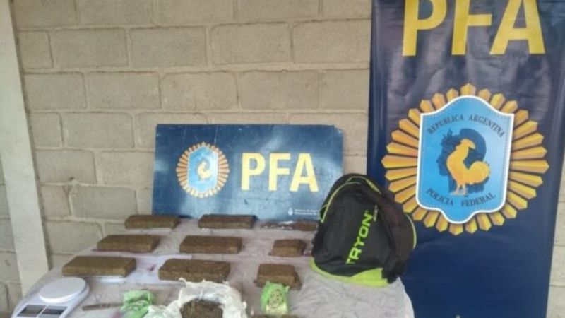 Allanamientos en el norte de la Capital: dos detenidos y droga incautada