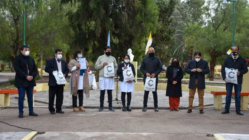 Acto por el natalicio de Fray Mamerto Esquiú y aniversario del Himno Nacional