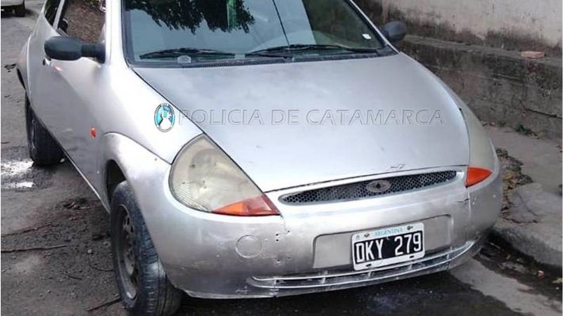 En Valle Chico, recuperan un auto robado