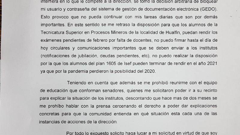 Renunció funcionario de Educación