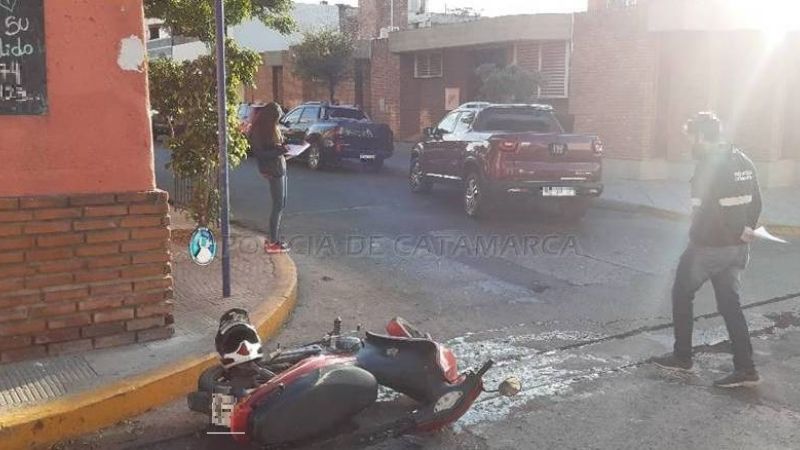 Motociclista herido tras una colisión en pleno centro