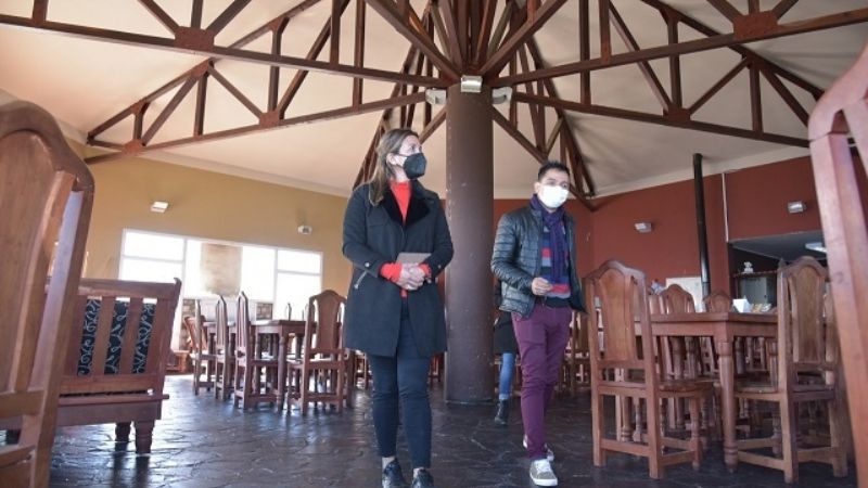 Inician trabajos para recuperar la Hostería Polo Giménez