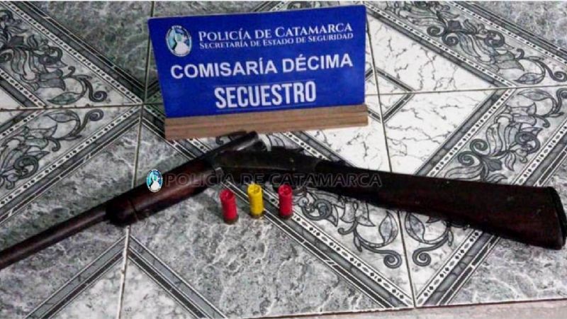 Quedó detenido tras amenazar a una mujer con una escopeta