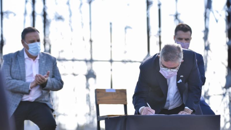 Jalil y Quintela inauguraron ampliación de ET para mejorar suministro eléctrico