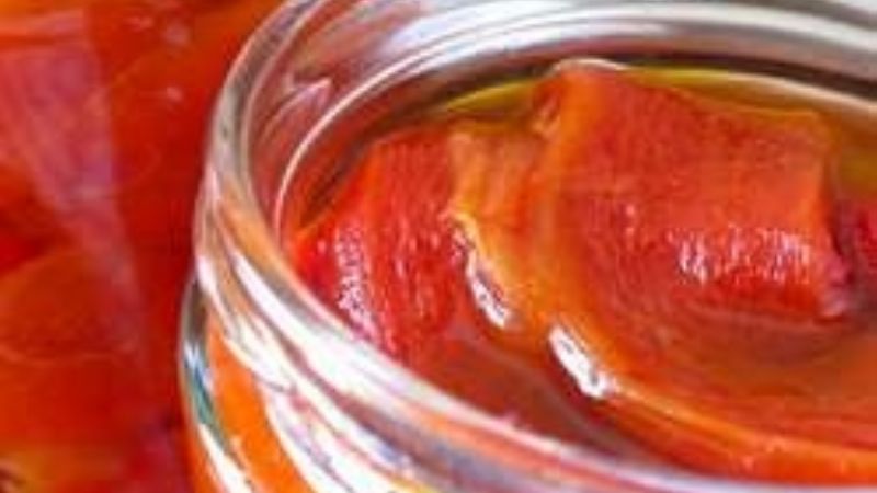 Prohíben la comercialización de dos marcas de aceite y otros alimentos