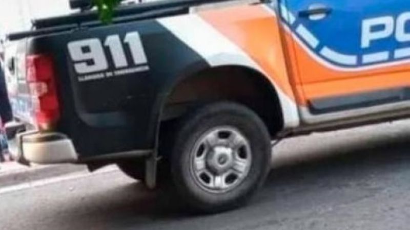 Demoraron a un ladrón cuando robaba en un auto