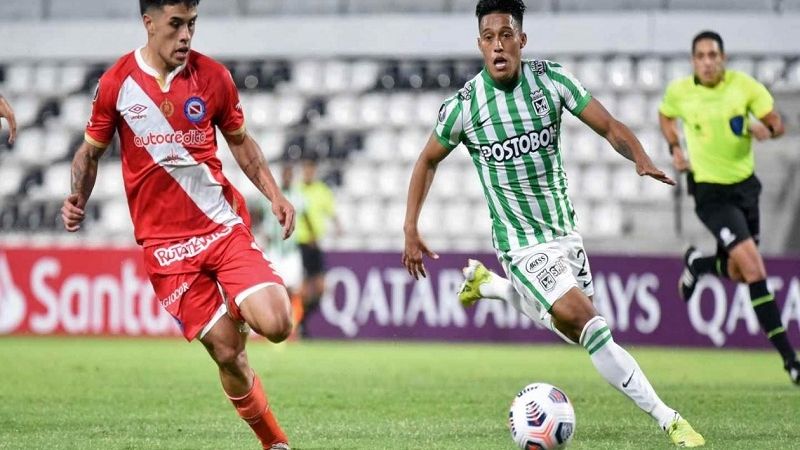 Argentinos Juniors, ya clasificado, recibe a Atlético Nacional