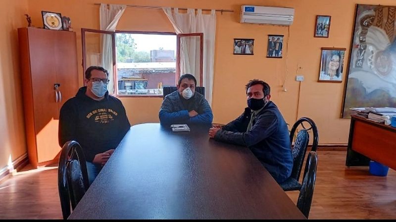 Nóblega recibió a propietarios de comercios