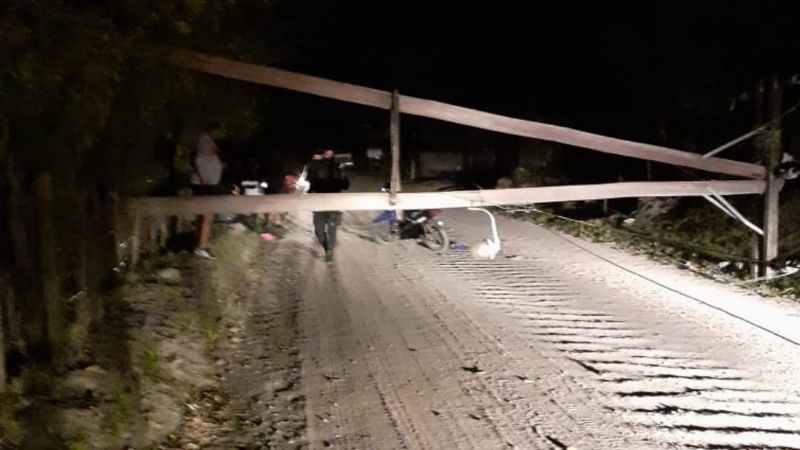 Cayó un poste y un sector de FME se quedó sin luz