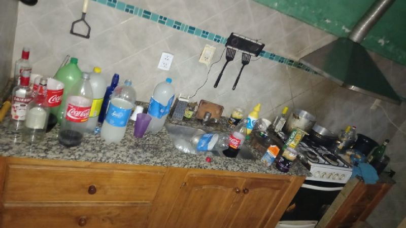 Desbaratan fiesta clandestina en el barrio Santa Marta