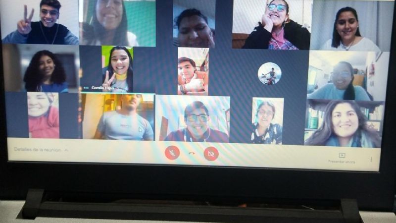 Los jóvenes vivieron la Fiesta de Pentecostés a través de las redes sociales