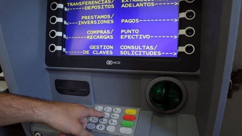 Pago de sueldos a empleados de la Administración Pública