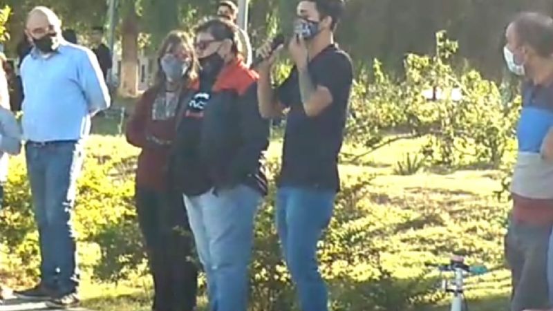 Comerciantes de Recreo llaman a la desobediencia