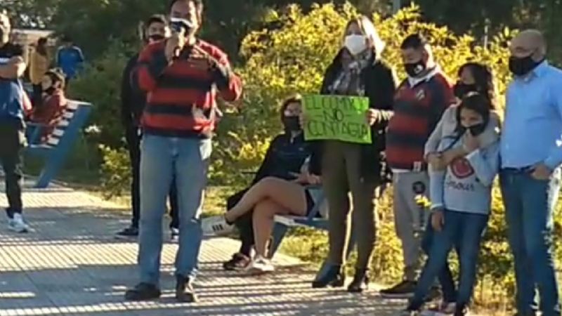 Comerciantes de Recreo llaman a la desobediencia