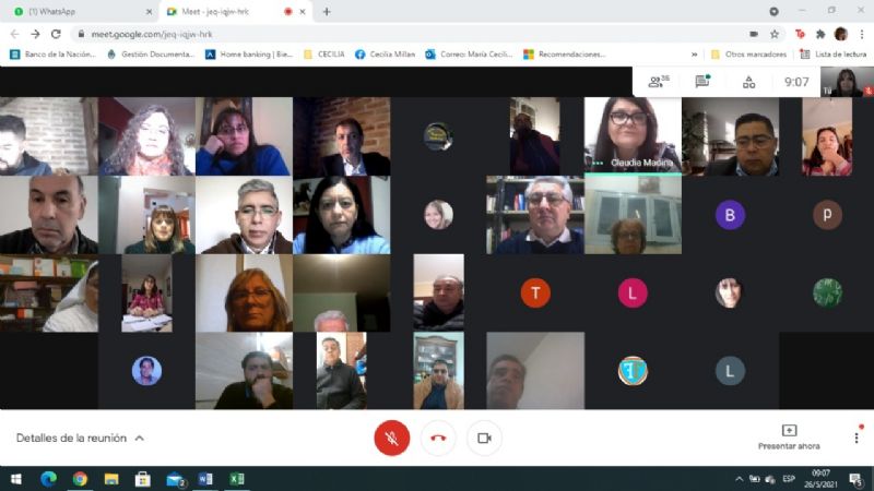 Reunión con representantes legales de colegios privados de la provincia