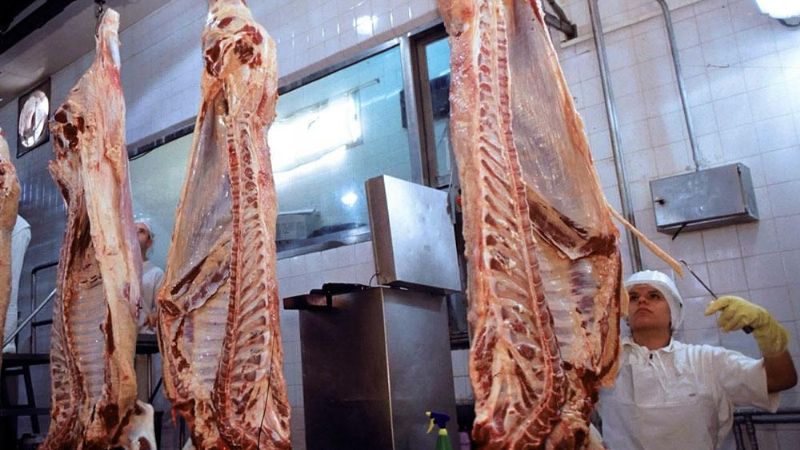Carne: las patronales agrarias extienden tres días el lockout