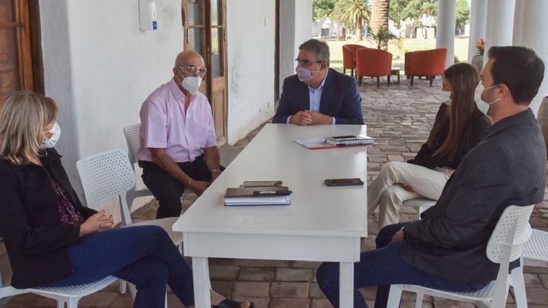 Vacunarán al personal estratégico de las industrias de Catamarca