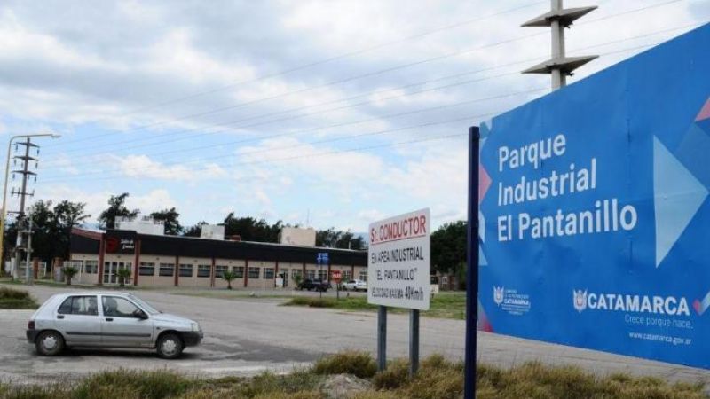 Quieren echar de una fábrica a un empleado por “conflictivo”