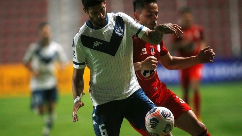 Victoria clave de Vélez Sarsfield, que hunde a Unión La Calera