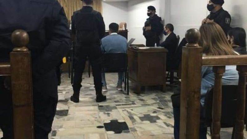 El juicio se reanudó con un minuto de silencio por Brenda