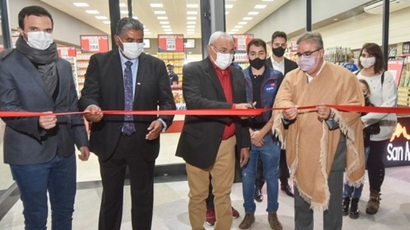 Jalil se reunió con caciques de las comunidades originarias del Oeste