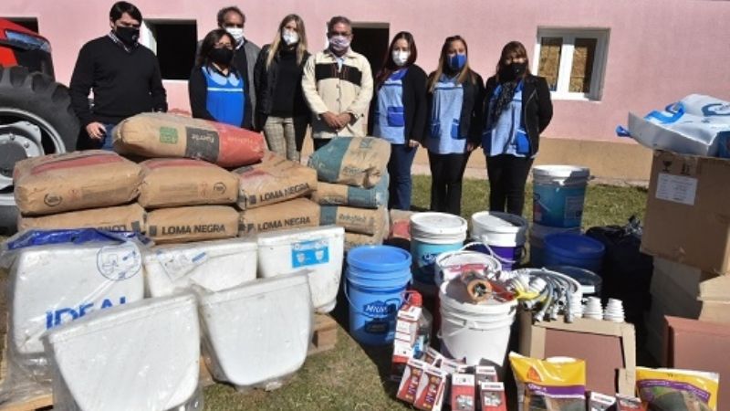 Jalil se reunió con caciques de las comunidades originarias del Oeste