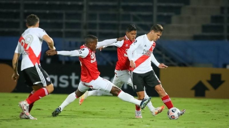 River empató como Fluminense y ambos lideran el grupo