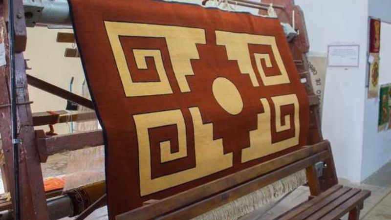 Trabajadores de la Fábrica de Alfombras en estado de "alerta y movilización"