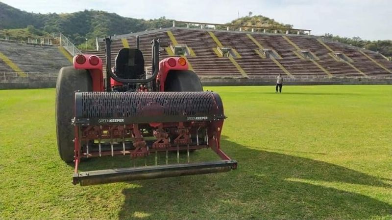 Comenzó el resembrado de invierno del Estadio Bicentenario