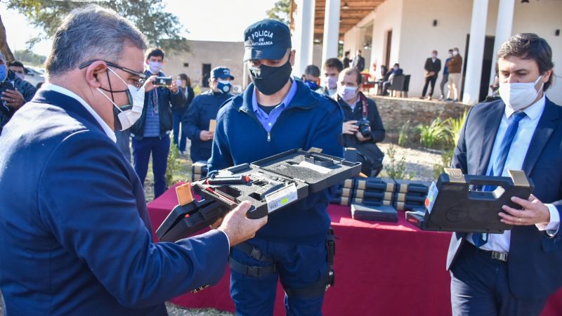 Entregaron herramientas de trabajo a la Policía