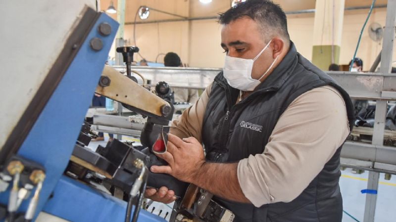 La industria local sigue generando nuevos puestos de trabajo