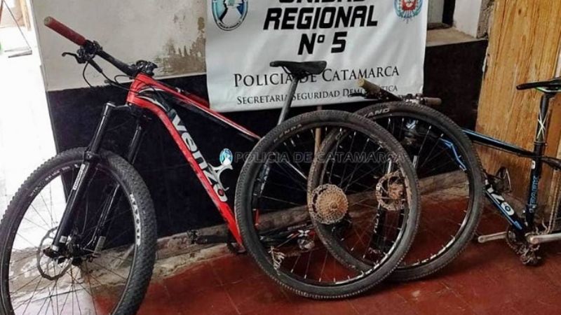 Recuperan dos bicicletas sustraídas en Tinogasta