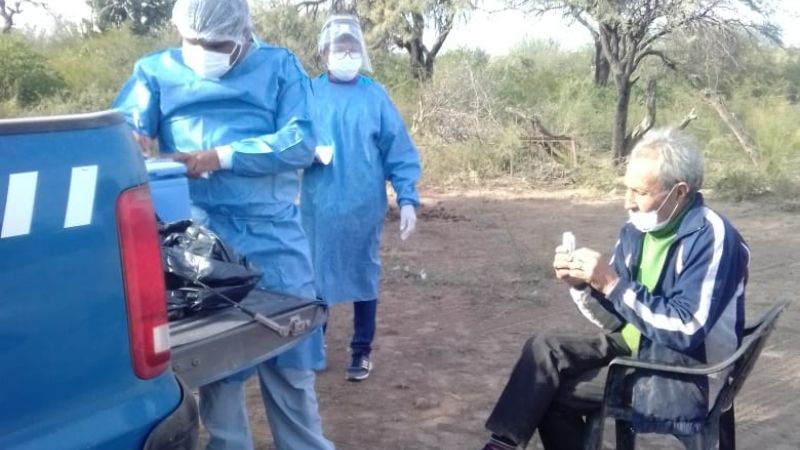 Operativo de rastrillaje e hisopados en Recreo