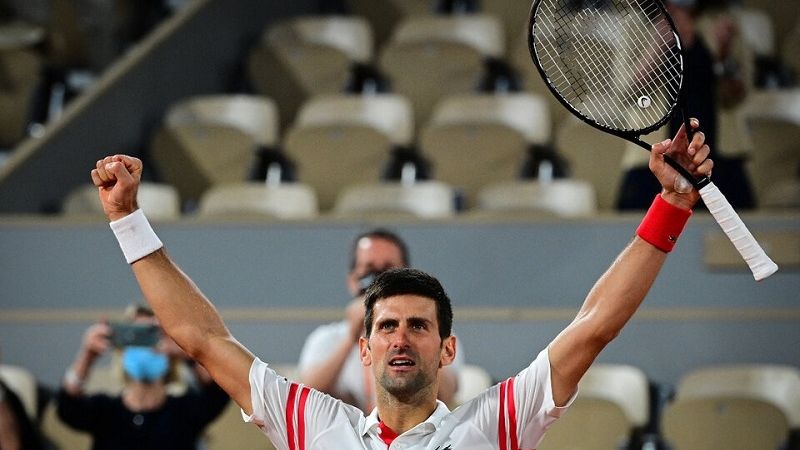 Djokovic destronó a Nadal en Roland Garros y juega la final con Tsitsipas