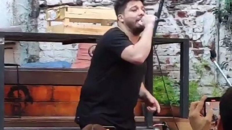 Polémica por actuación de Damián Córdoba en un bar sin protocolos