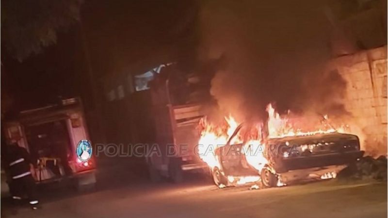 Se incendió un auto