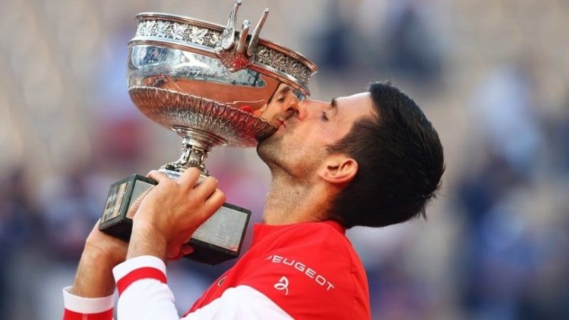 Djokovic campeón de Roland Garros en heroica remontada