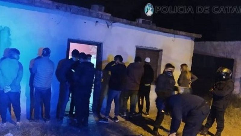 Más de 230 personas notificadas por no respetar las restricciones