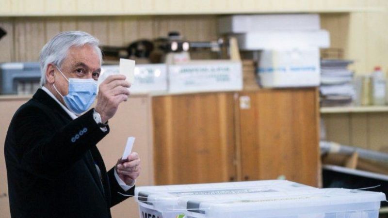Dura derrota de Piñera en las elecciones de gobernadores