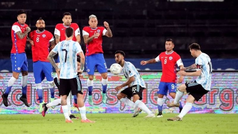 Por falta de eficacia, Argentina apenas empató con Chile