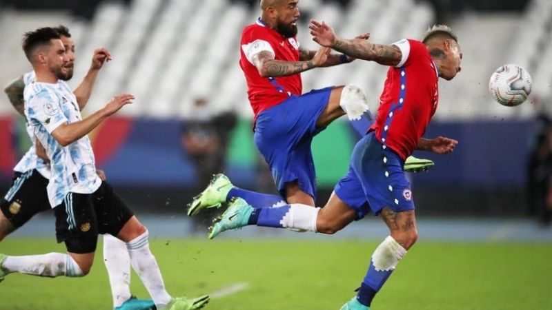 Por falta de eficacia, Argentina apenas empató con Chile